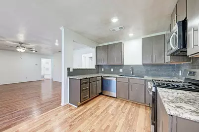 1307 Meadgreen Drive, Austin, TX 78758 - Photo 15