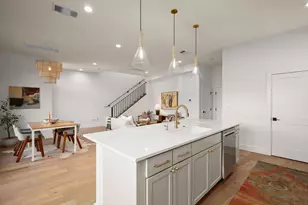 2205 Thornton Rd, Austin, TX 78704 - Photo 11