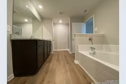 9310 Bennett Forest, Converse, TX 78109 - Photo 19
