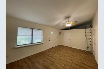 17303 E Darleen Drive, Leander, TX 78641 - Photo 11