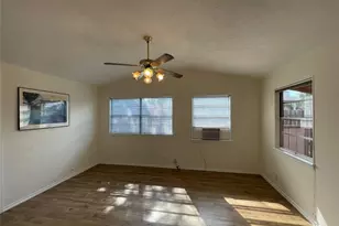 17303 E Darleen Dr, Leander, TX 78641 - Photo 3