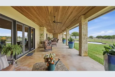 13661 E Highway 90, Kingsbury, TX 78638 - Photo 37