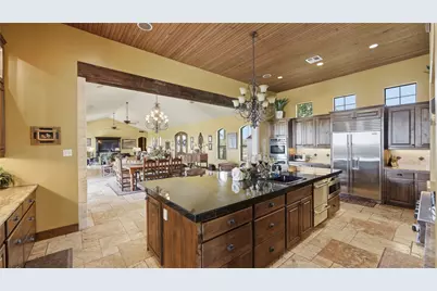 13661 E Highway 90, Kingsbury, TX 78638 - Photo 29