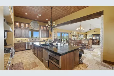 13661 E Highway 90, Kingsbury, TX 78638 - Photo 31