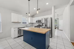 3704 Kissman Dr, Austin, TX 78728 - Photo 15