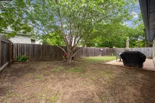 3704 Kissman Dr, Austin, TX 78728 - Photo 39