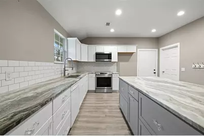 400 S Guadalupe, Granger, TX 76530 - Photo 9