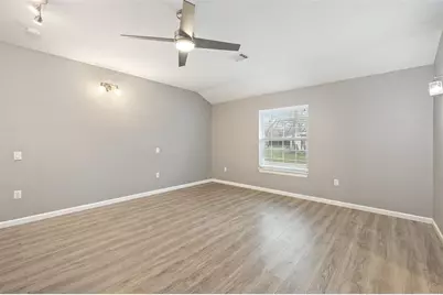 400 S Guadalupe, Granger, TX 76530 - Photo 11