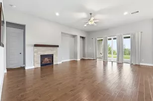 156 Noahs Ct, Austin, TX 78737 - Photo 5