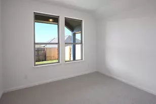 186 Blackborrow Dr, Kyle, TX 78640 - Photo 9