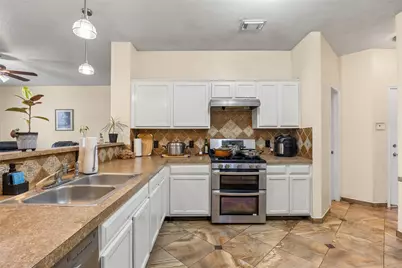 801 Brown Drive, Pflugerville, TX 78660 - Photo 9