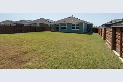 541 Barcelona Street, Kyle, TX 78640 - Photo 23
