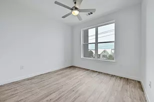 4801 Springdale Rd, Austin, TX 78723 - Photo 13