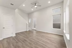 8509 Escovedo Dr, Austin, TX 78744 - Photo 11