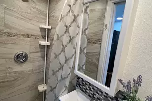 128 Arrowhead Ct, Bastrop, TX 78602 - Photo 9