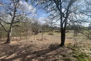 128 Arrowhead Ct, Bastrop, TX 78602 - Photo 37