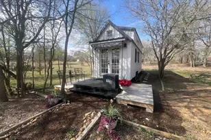 128 Arrowhead Ct, Bastrop, TX 78602 - Photo 13