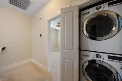 1007 Taulbee Lane #E, Austin, TX 78757 - Photo 13