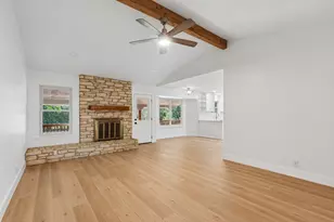 1102 Dunman Dr, Georgetown, TX 78628 - Photo 5