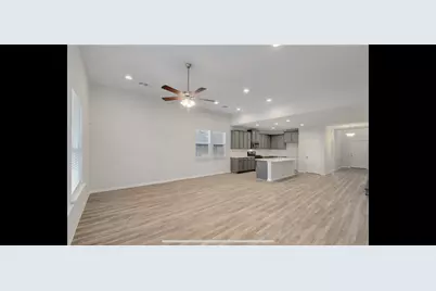 100 Petersburg Street, Leander, TX 78641 - Photo 9