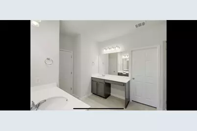 100 Petersburg Street, Leander, TX 78641 - Photo 15