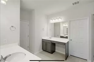 100 Petersburg St, Leander, TX 78641 - Photo 15