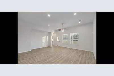 100 Petersburg Street, Leander, TX 78641 - Photo 7