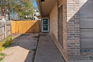 10807 Lambert Cir, Austin, TX 78758 - Photo 3