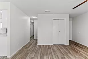 10807 Lambert Cir, Austin, TX 78758 - Photo 7