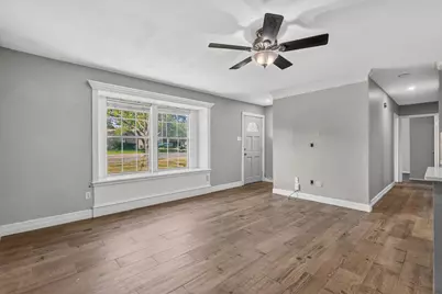 6200 Shadow Bend, Austin, TX 78745 - Photo 3