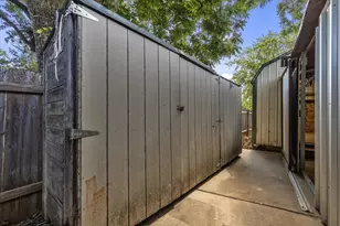 6200 Shadow Bend, Austin, TX 78745 - Photo 27