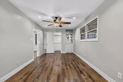6200 Shadow Bend, Austin, TX 78745 - Photo 15