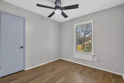 6200 Shadow Bend, Austin, TX 78745 - Photo 23
