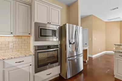 100 Birdsong Cove, Liberty Hill, TX 78642 - Photo 9