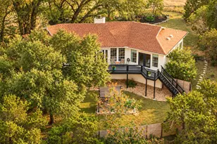 21900 Moulin Dr, Spicewood, TX 78669 - Photo 9