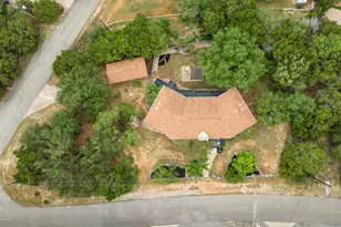 21900 Moulin Dr, Spicewood, TX 78669 - Photo 7