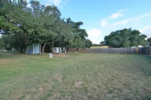 182 Patten Dr, Johnson City, TX 78636 - Photo 19