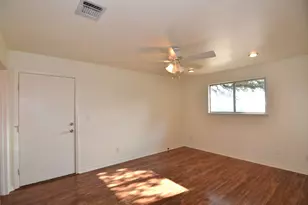 182 Patten Dr, Johnson City, TX 78636 - Photo 13