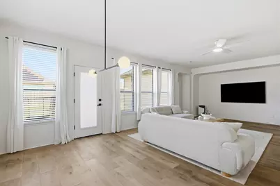 924 Watson Way, Pflugerville, TX 78660 - Photo 11