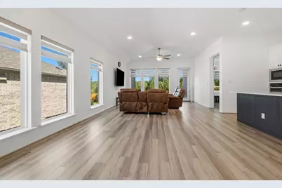 304 Barton Oak Trail, Georgetown, TX 78628 - Photo 15