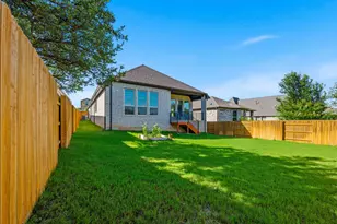 304 Barton Oak Trl, Georgetown, TX 78628 - Photo 33