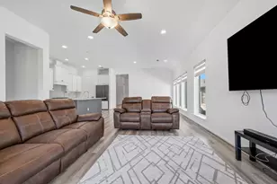 304 Barton Oak Trl, Georgetown, TX 78628 - Photo 19