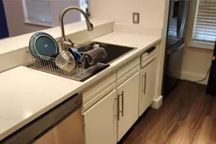 1240 Barton Hills Dr, Austin, TX 78704 - Photo 15