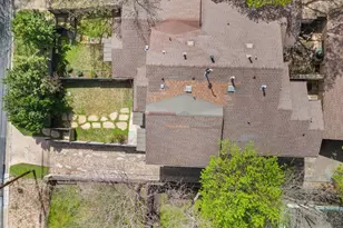 2002 Kinney Ave, Austin, TX 78704 - Photo 23