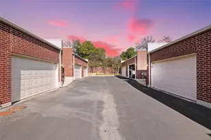 5515 Davis Ln, Austin, TX 78749 - Photo 31