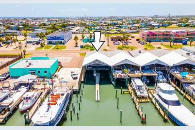 318 W Cotter Avenue #1, Port Aransas, TX 78373 - Photo 3