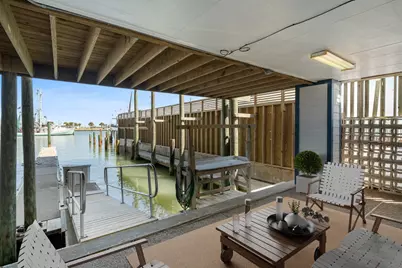 318 W Cotter Avenue #1, Port Aransas, TX 78373 - Photo 5