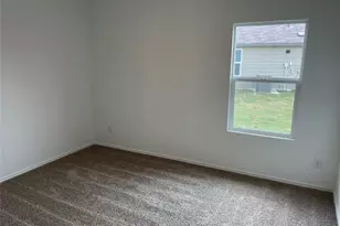 428 Halfmoon Dr, Lockhart, TX 78644 - Photo 13