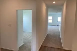 428 Halfmoon Dr, Lockhart, TX 78644 - Photo 3