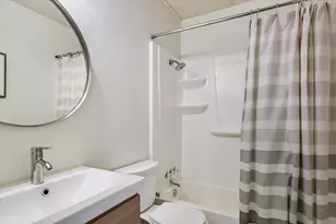 2425 Ashdale Dr, Austin, TX 78757 - Photo 15